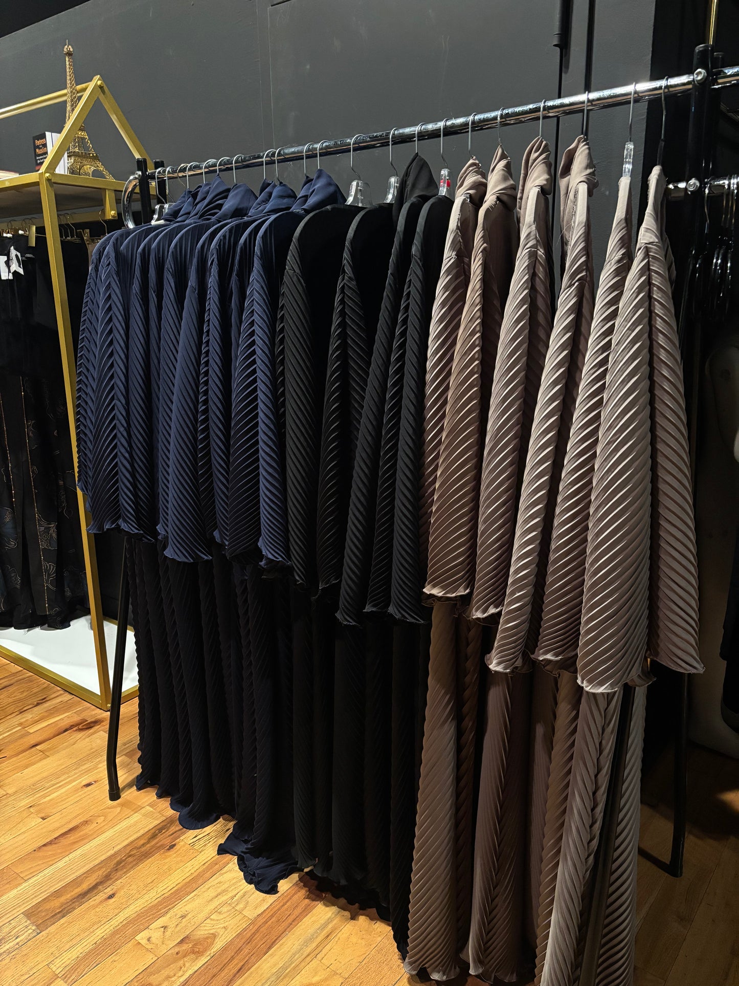 Nude Pleated Open Abaya