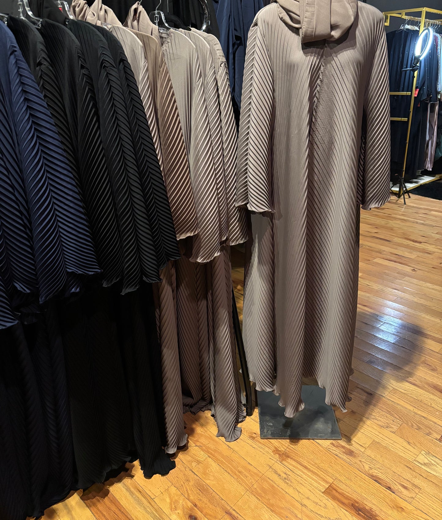 Nude Pleated Open Abaya